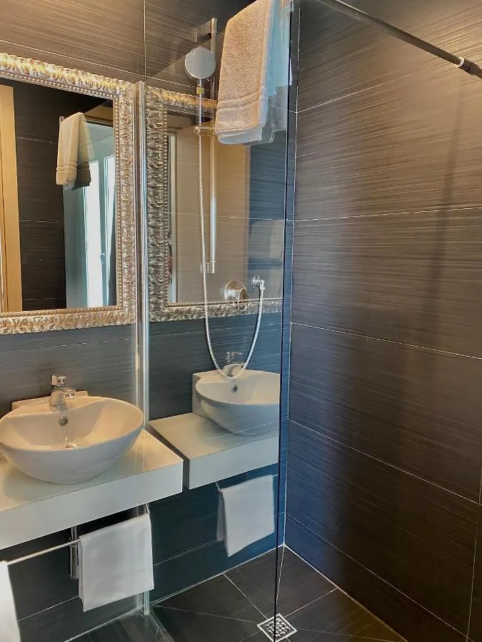 Hotel Aiglon Rimini Włochy